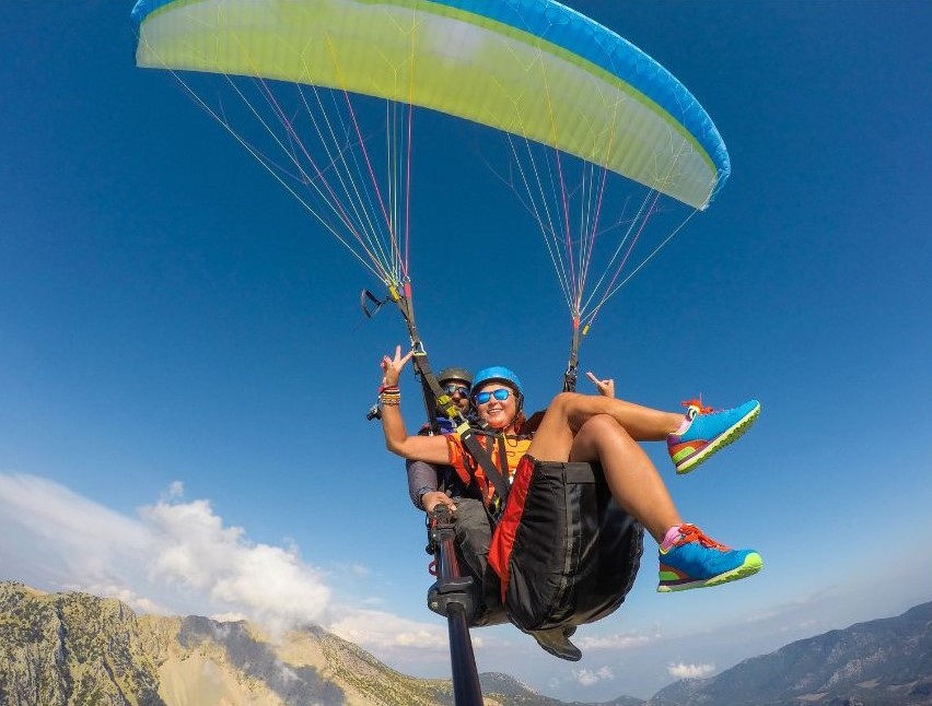 You are currently viewing Paragliding in Kasauli: Soar Above the Himalayas