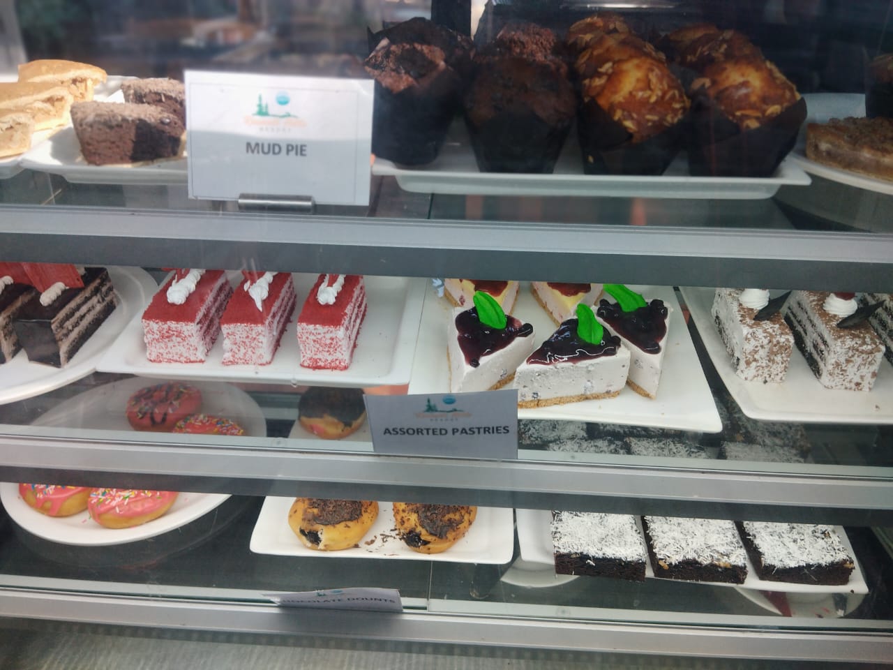 You are currently viewing Inside the Brook & Pines Bakery: Why Fresh-Baked Always Tastes Better